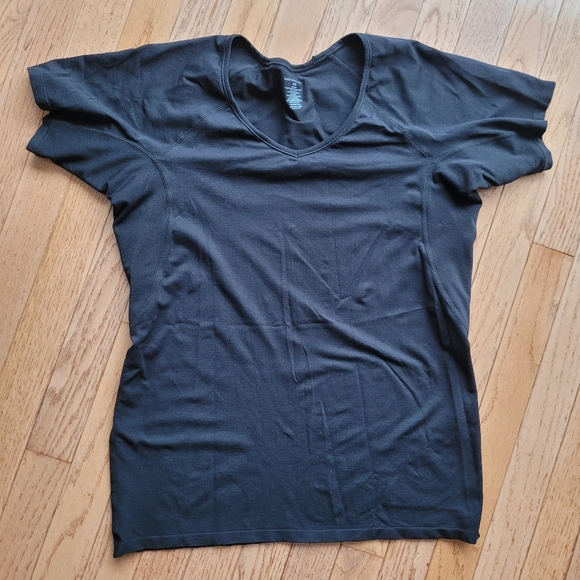 Knix Don't Sweat It T-shirt Black Size XXXL No Odour Shapewear Compression - Picture 3 of 10